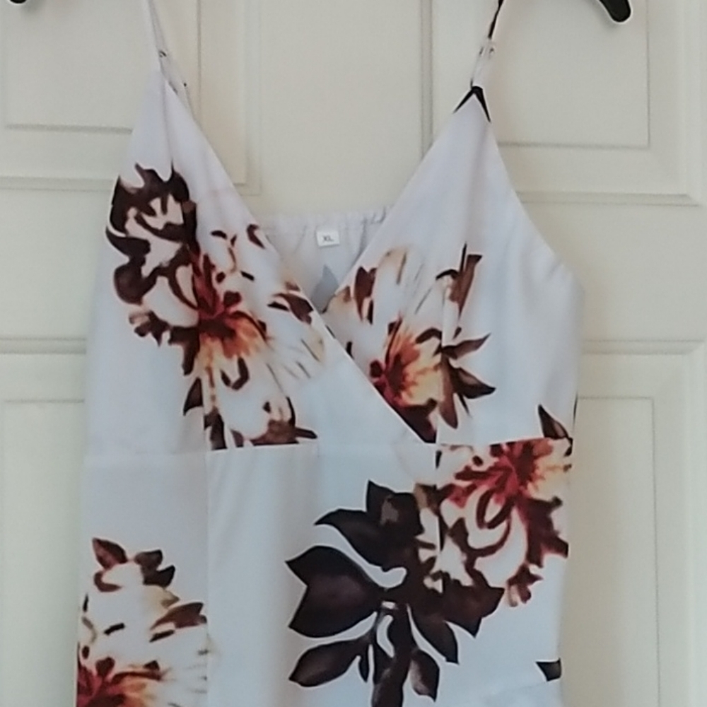 White Floral High Low Fit & Flare Maxi Dress XL - Picture 2 of 11